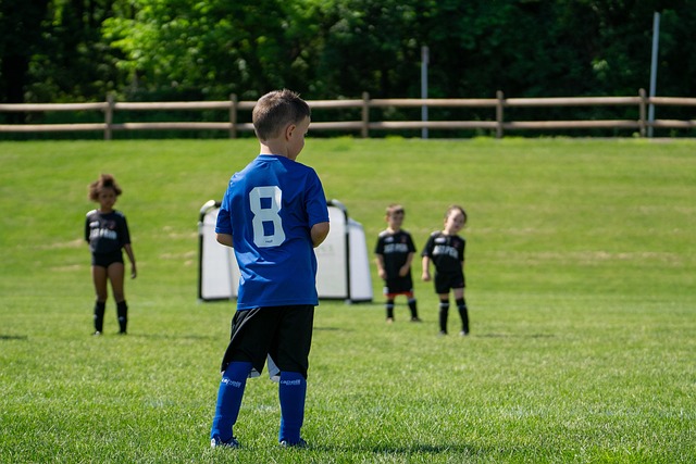 各队稍有疏 各队稍有疏